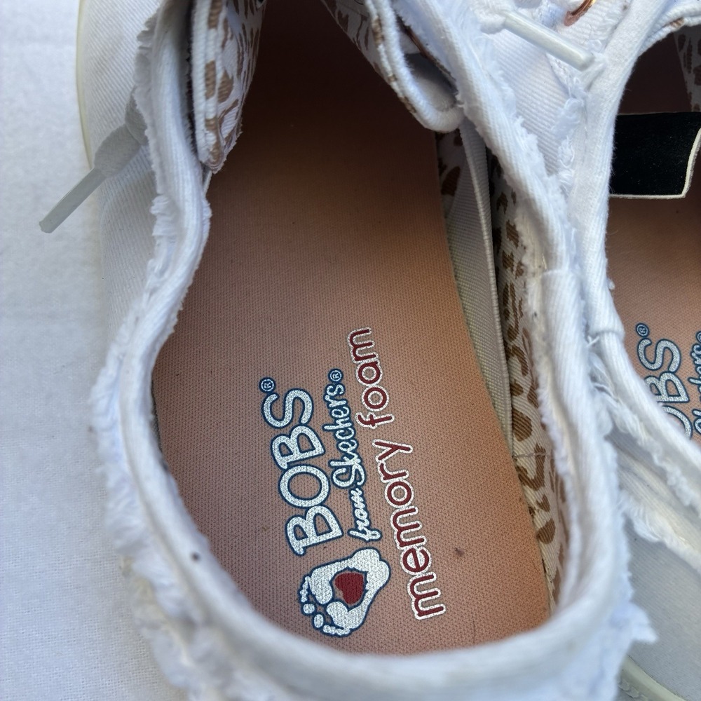 Skechers Bobs B Cute Classic White Womens Slip On Memory Foam Comfort Shoes 7.5 - Picture 6 of 7